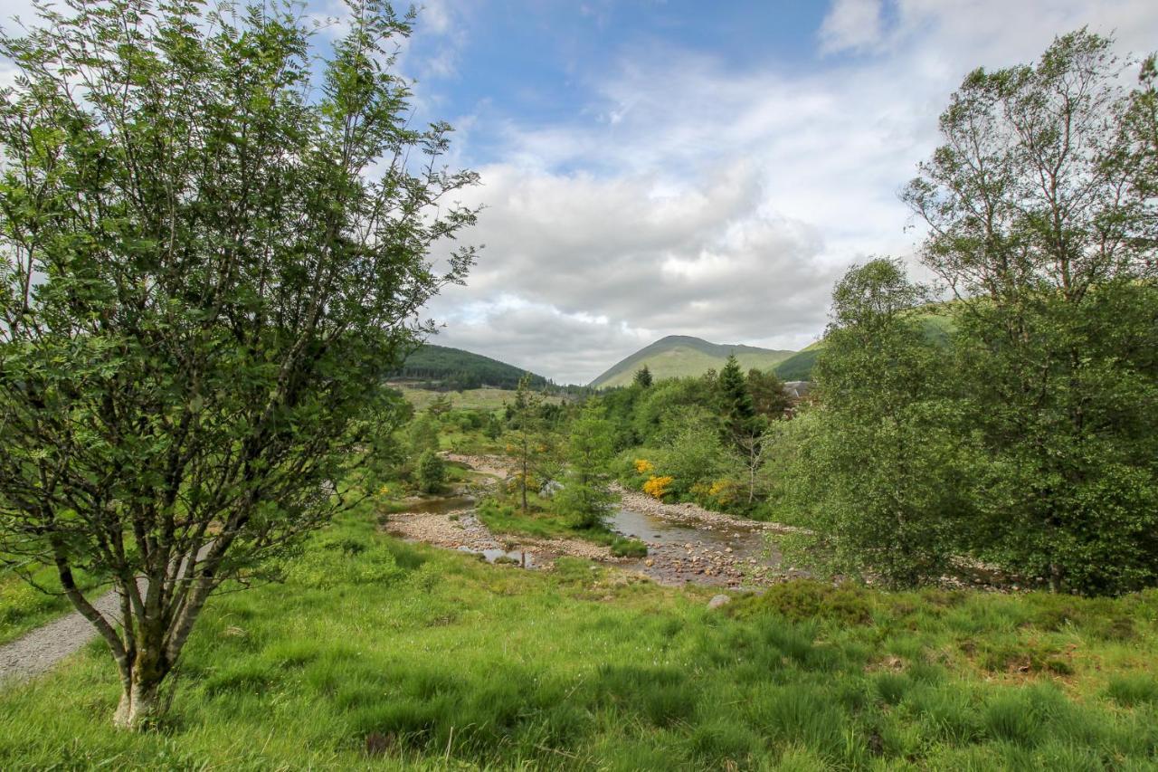 Glamping Hut - By The Way Campsite Tyndrum Exteriér fotografie